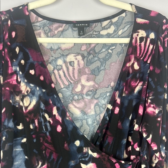 Torrid Studio Knit Surplice Wrap Long Sleeve Top Size 0 - Picture 6 of 14